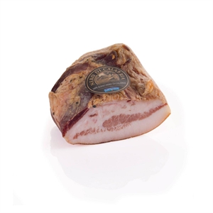 GUANCIALE DI SUINO NERO PICCANTE SAN VINCENZO